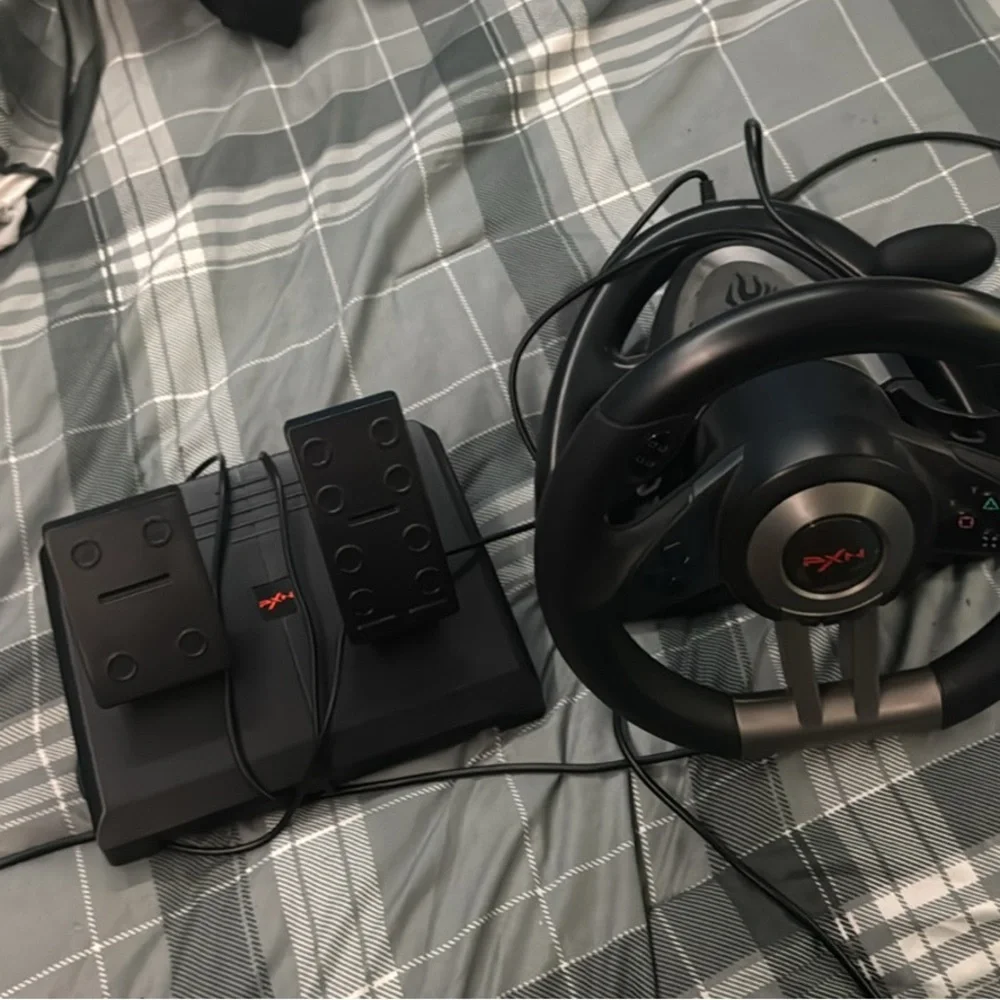 PXN Racing Wheel and Pedal Set in Black and Silver